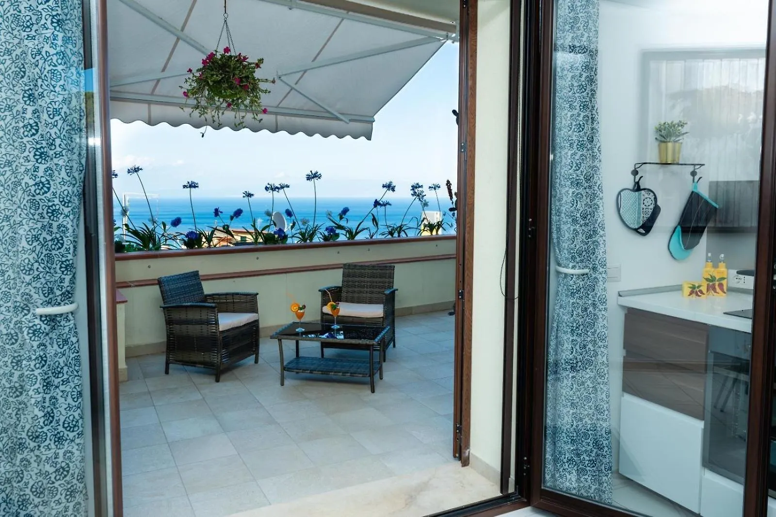 Vista Sicula Taormina Apartment Italy